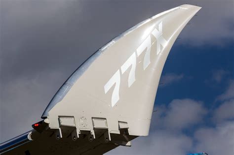 777 with winglets